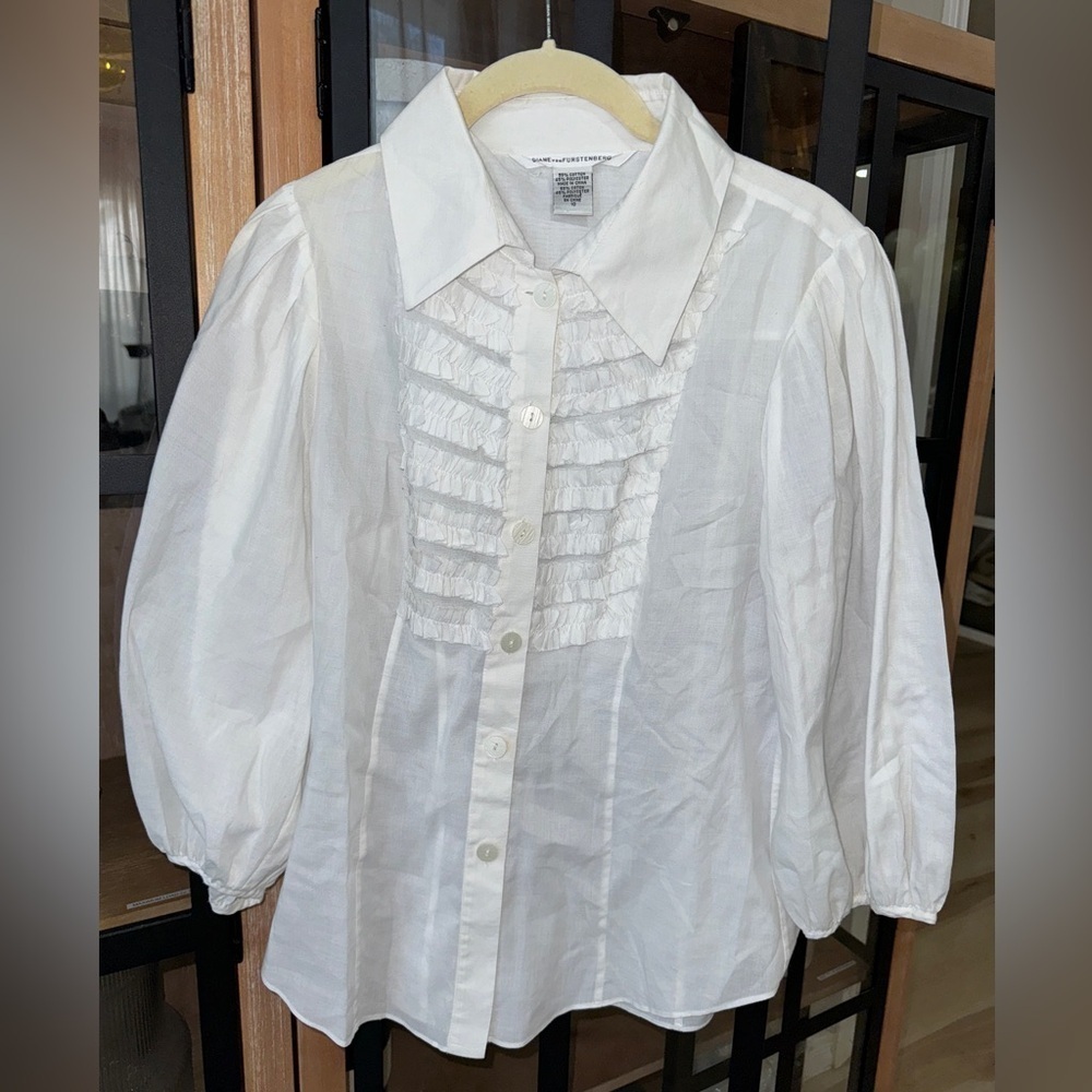 Vintage Diane Von Furstenberg blouse long sleeve button up pleated shirt collar - Picture 1 of 5